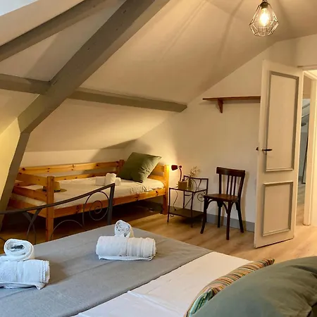 A 2 Pas Maison 3 Couchages Apartment