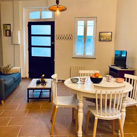 A 2 Pas Maison 3 Couchages Apartment *
